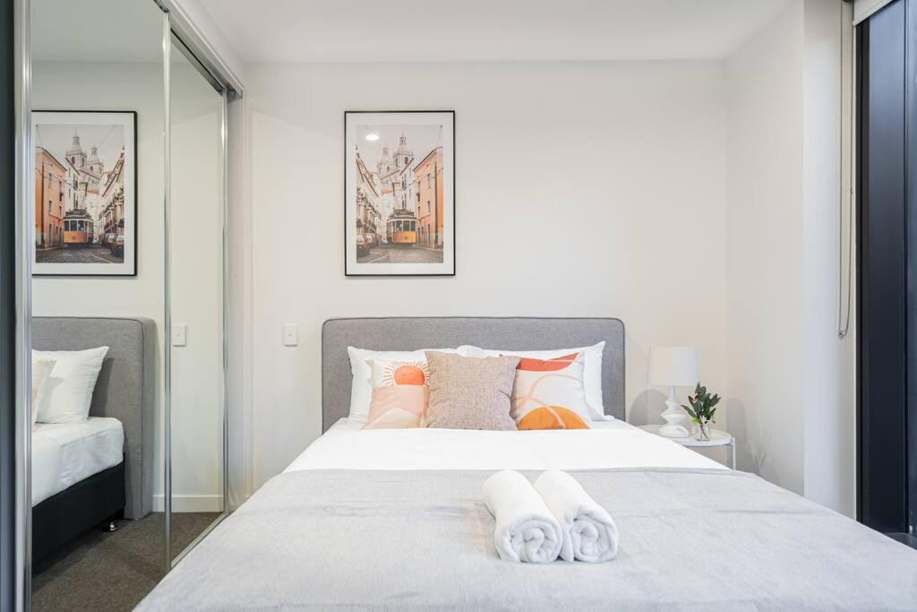Cosy 1b In Melbourne#ut07 Melbourne