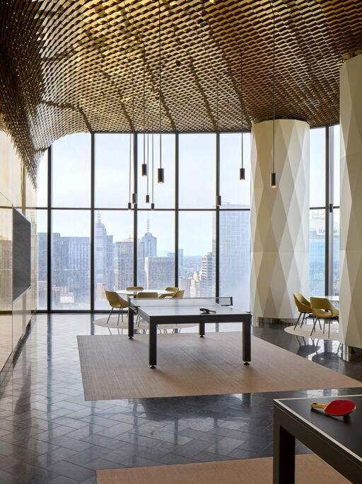 Cbd Location｜modern Japandi Luxury Apartment