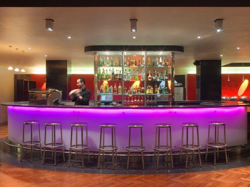 Radisson On Flagstaff Gardens 4* Melbourne