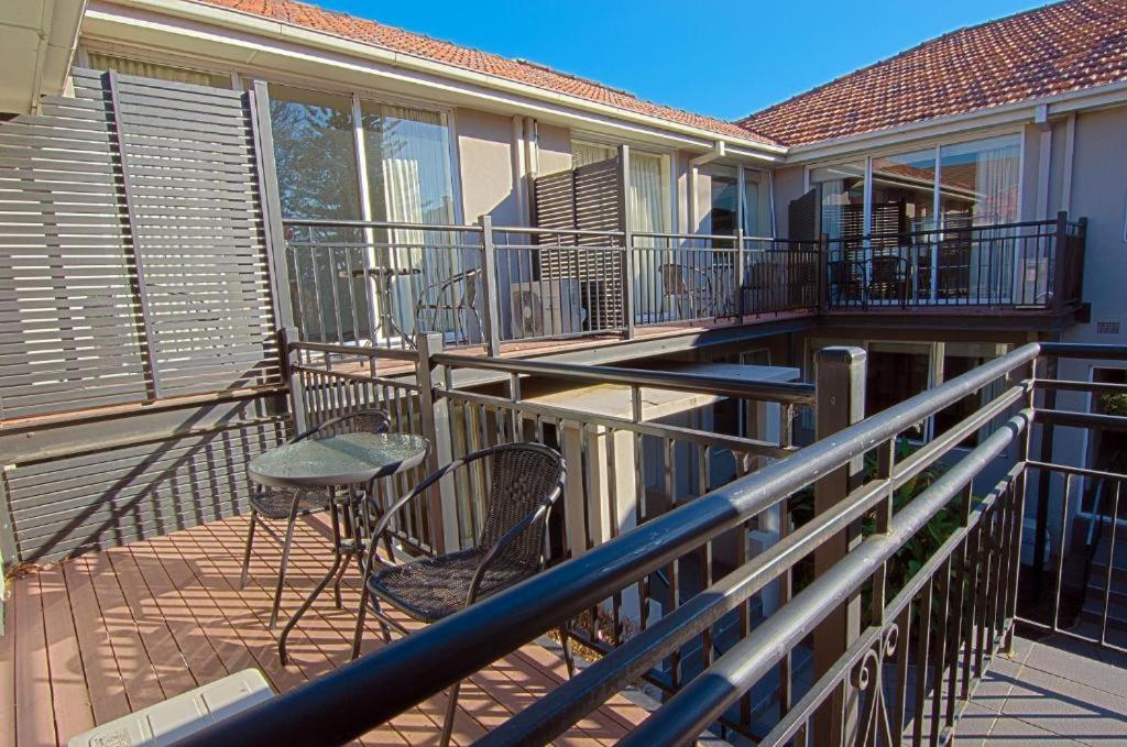 Aparthotel Brighton Serviced 4*