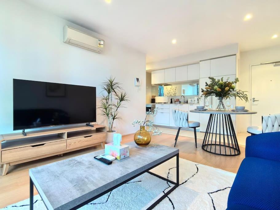 Apartment Charming 1br Southbank W Balcony & Free Parking#ti22 Melbourne