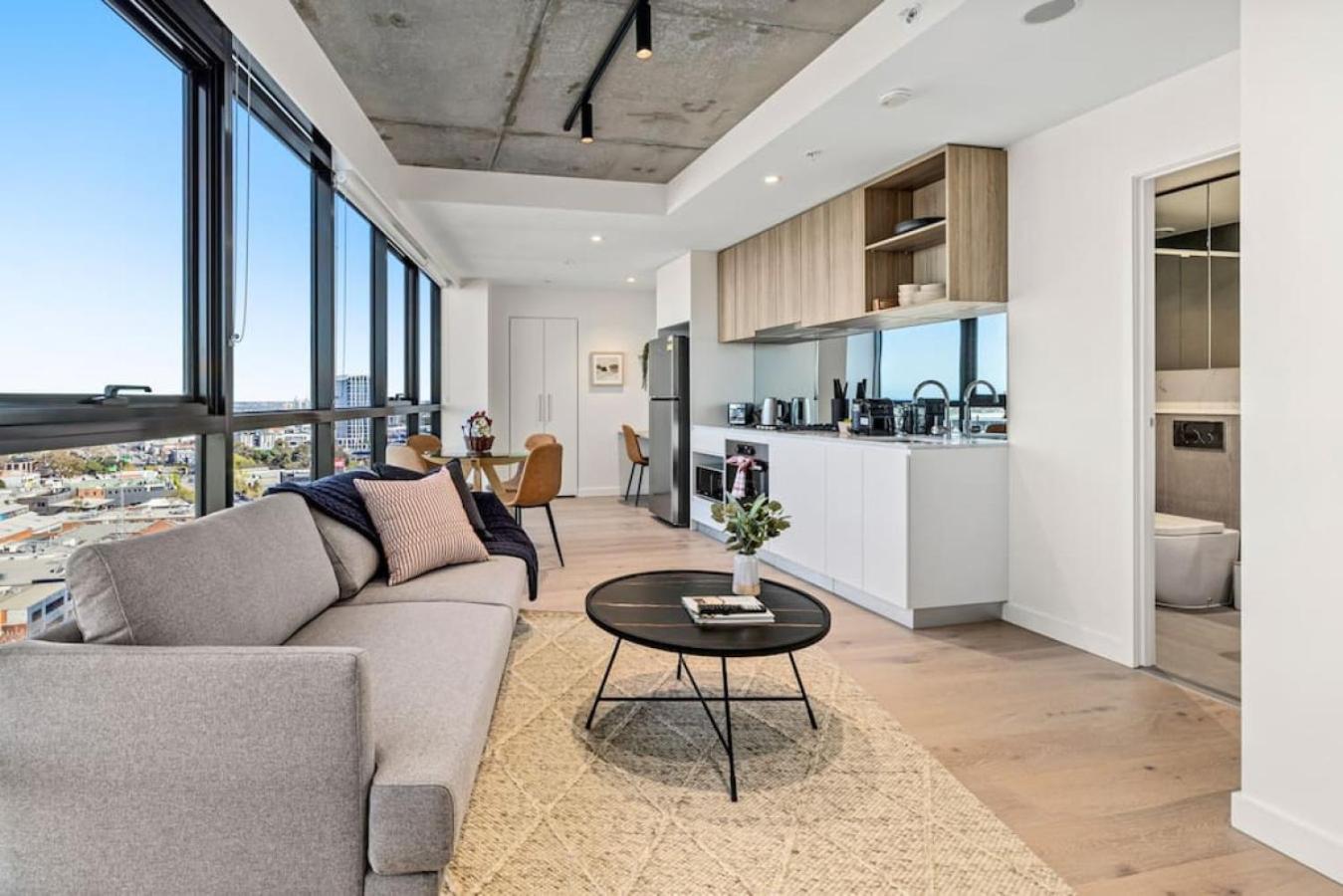 Apartment Spectacular Views From The Heart Of Southbank! *