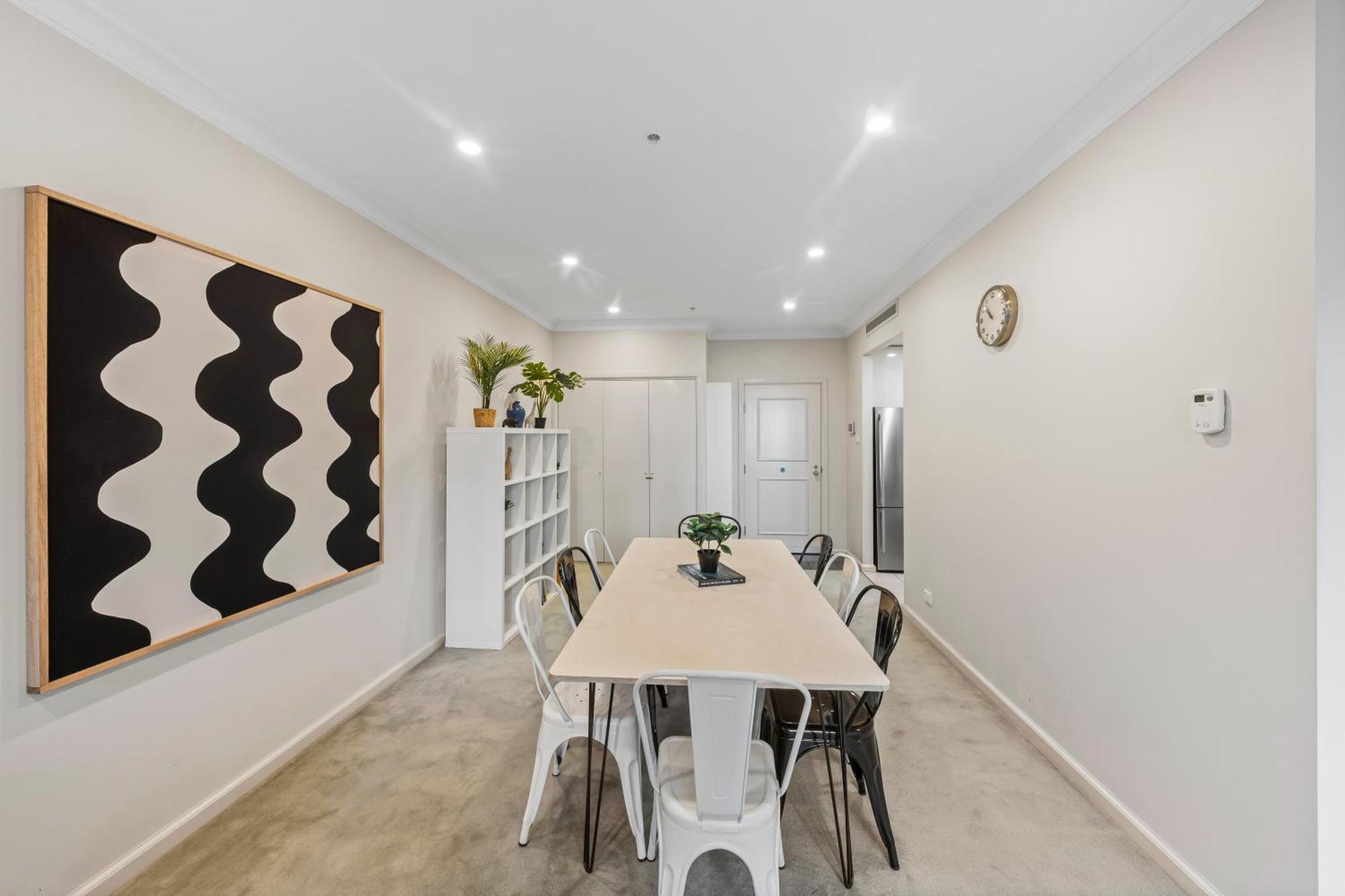 Regency Towers Apartamento
