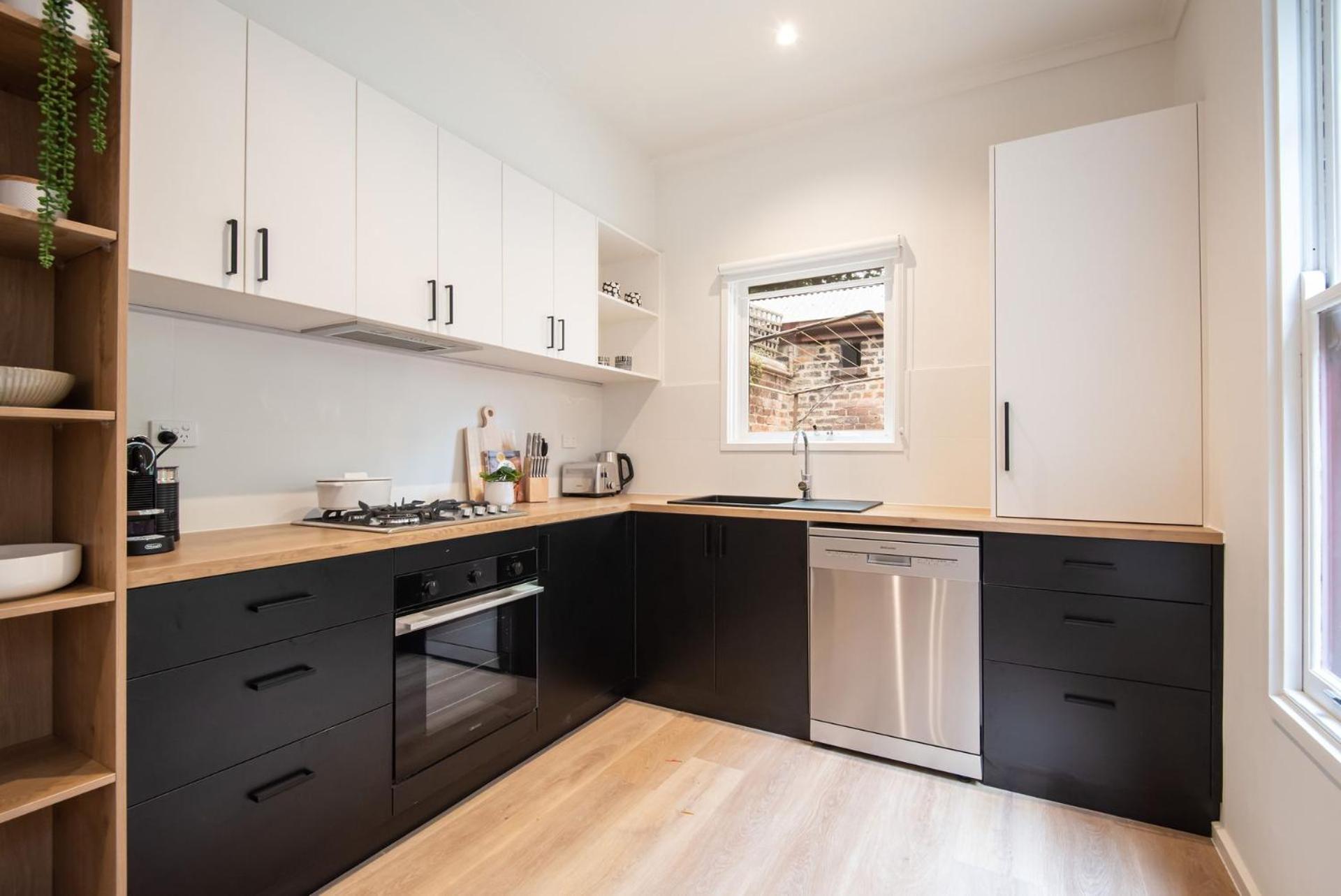 Character And Charm On Emerald Hill Holiday home Melbourne