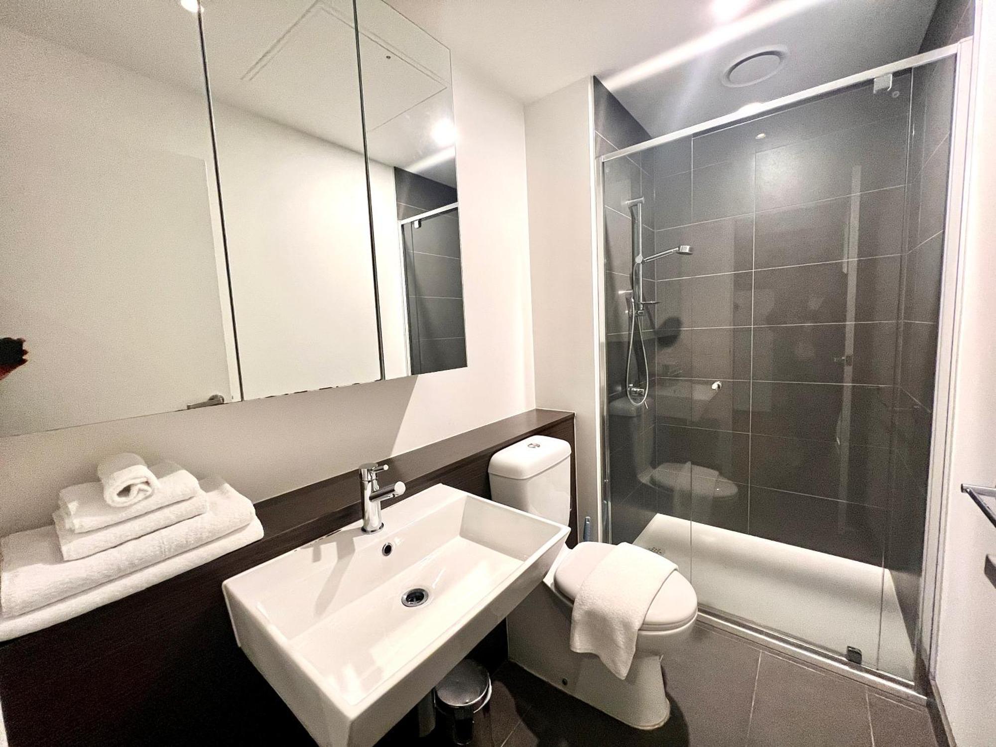 Apartment Readyset At Midtown Melbourne
