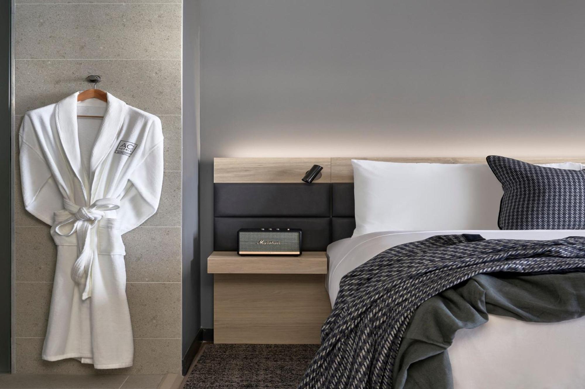 Hotel Ac By Marriott Southbank 4*