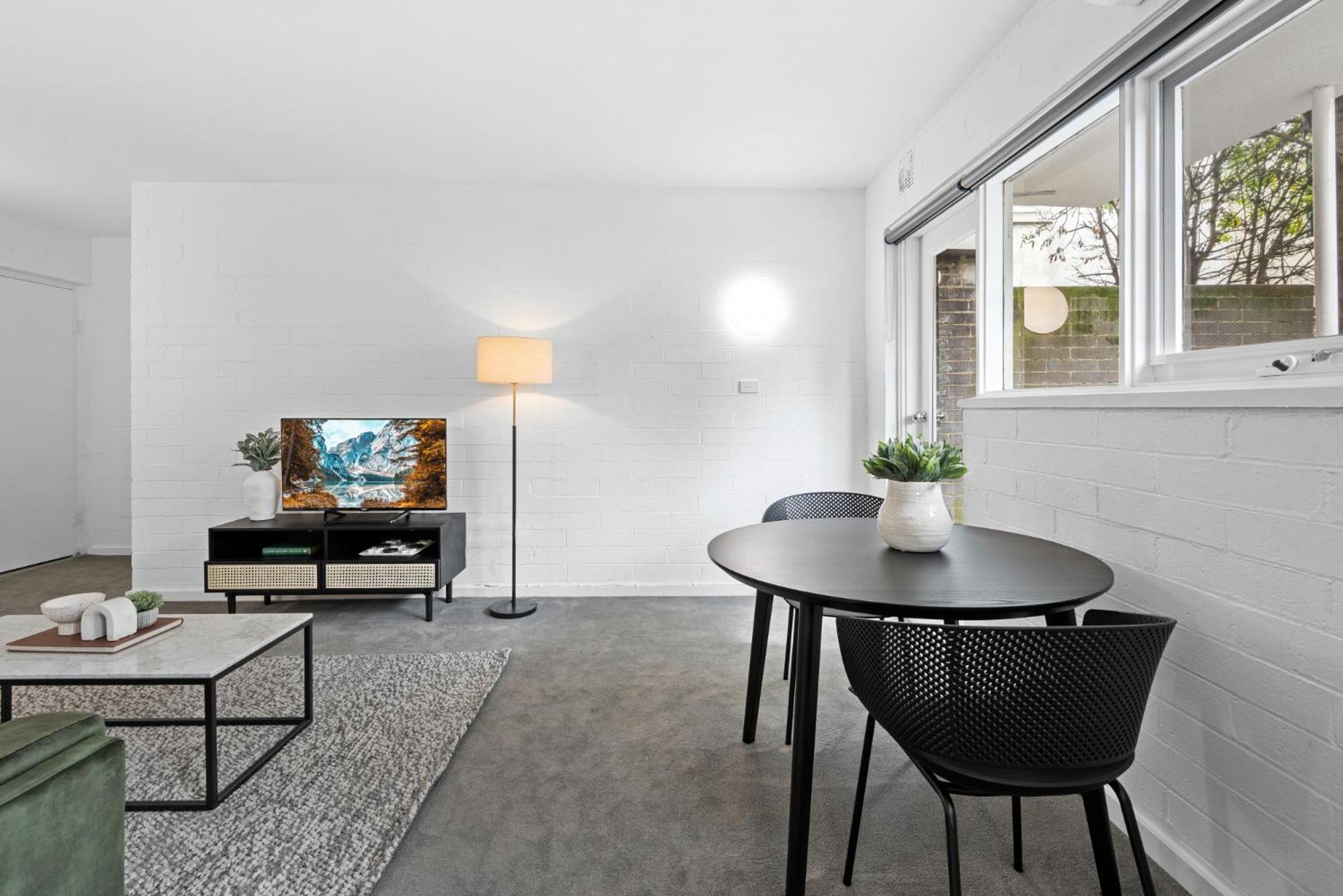 Apartamento Comfy 1-bed With Courtyard Seating