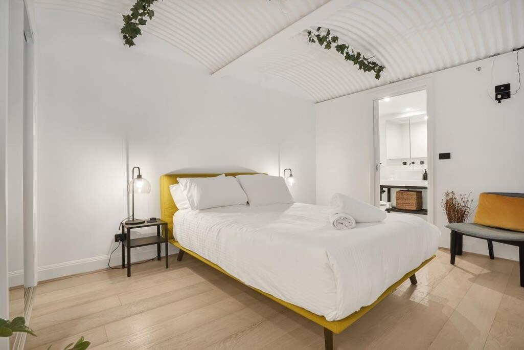 Apartment Historic & Designer Loft Style Apt+parking Pool *
