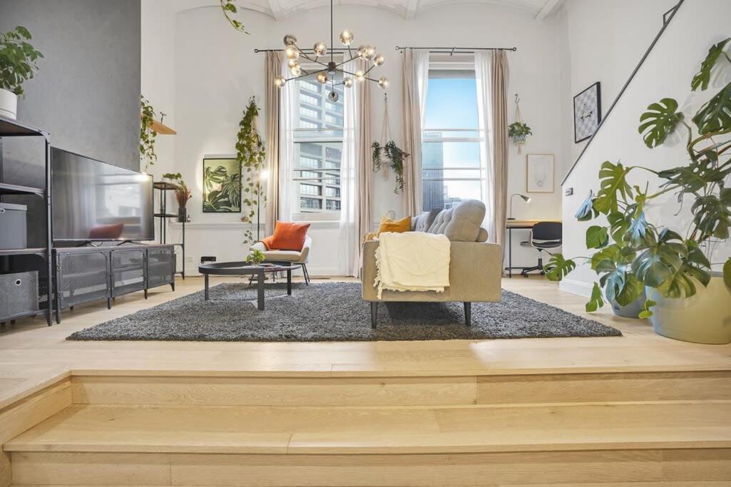 Historic & Designer Loft Style Apt+parking Pool *