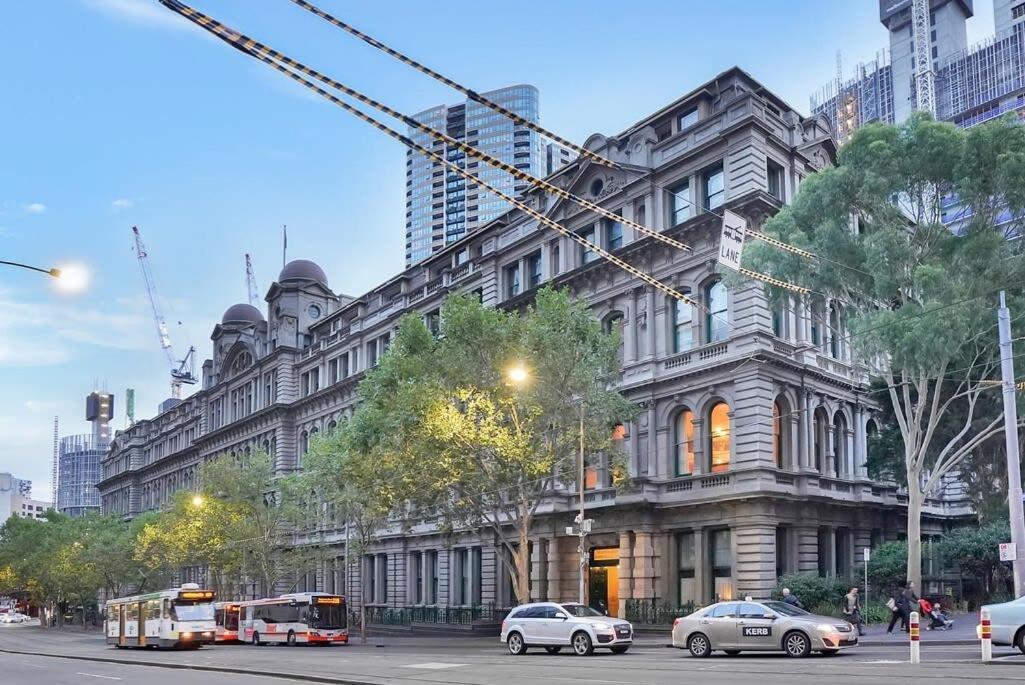 Apartment Historic & Designer Loft Style Apt+parking Pool