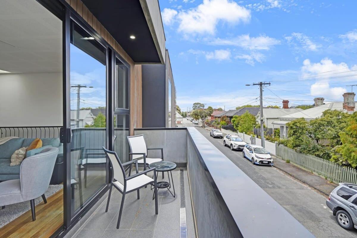 Holiday home Contemporary Brunswick 2-story Townhouse* *