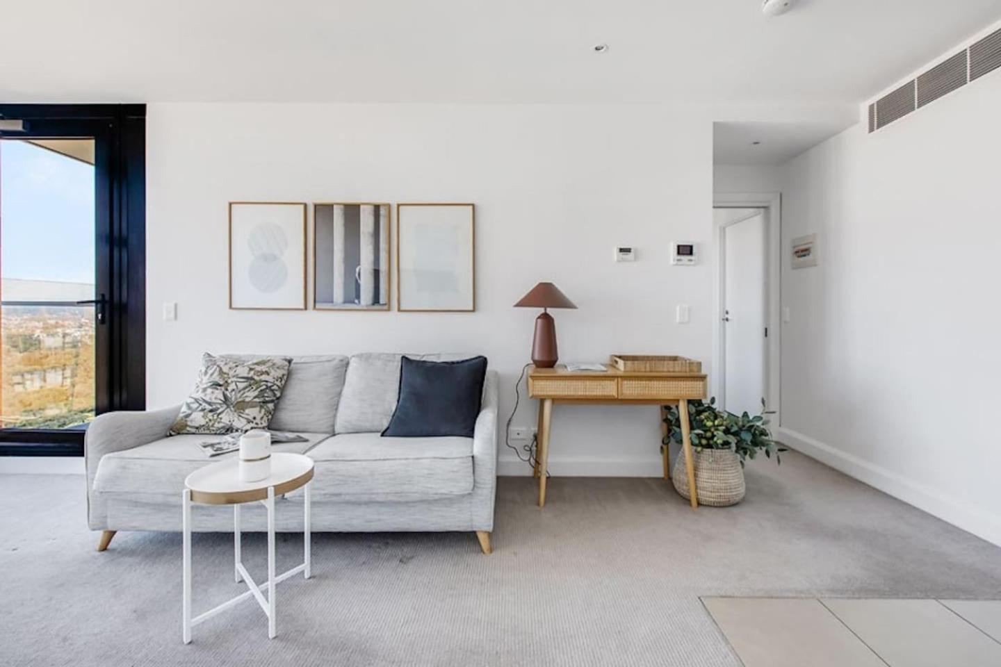 Apartment Bloom - A Cosy Haven In Melbourne's Epicentre Melbourne