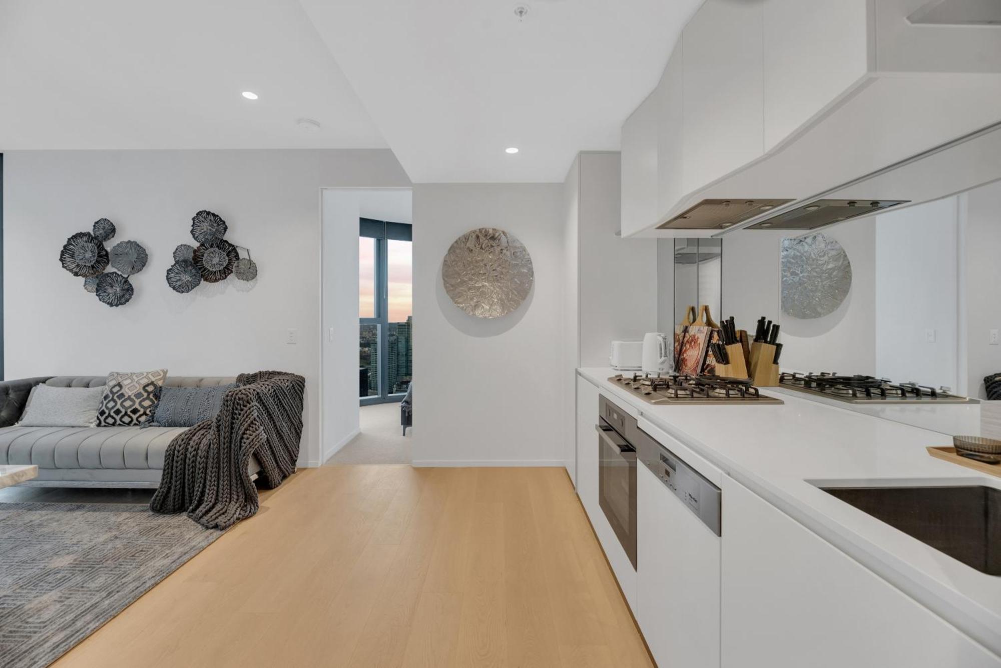 Square Apartment