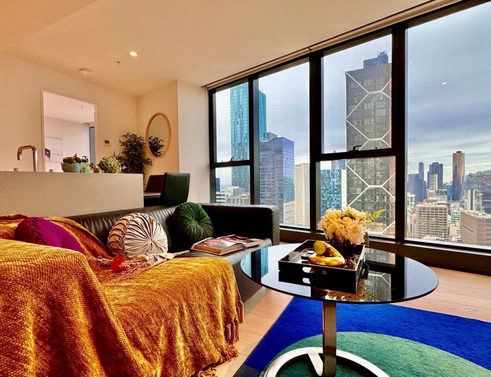 Highrise Location 2baths