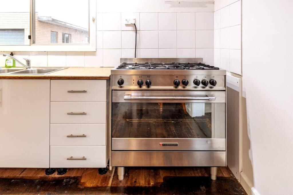 Charming Near Airport & Cbd Melbourne
