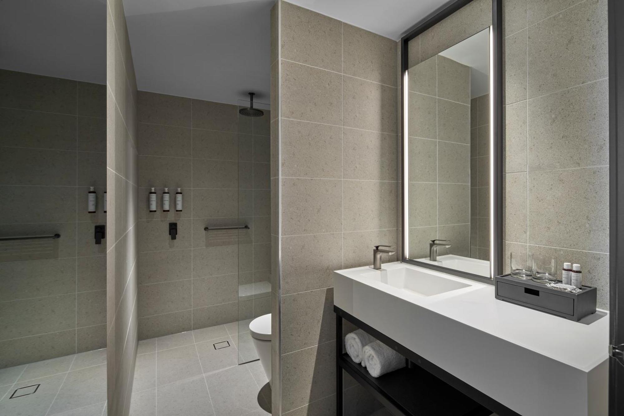 Ac By Marriott Southbank 4*