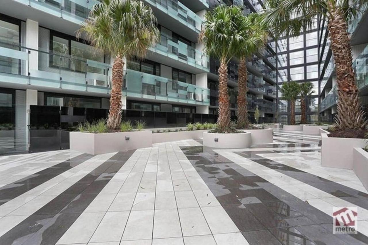 Vaquay Embassy In Abbotsford Melbourne