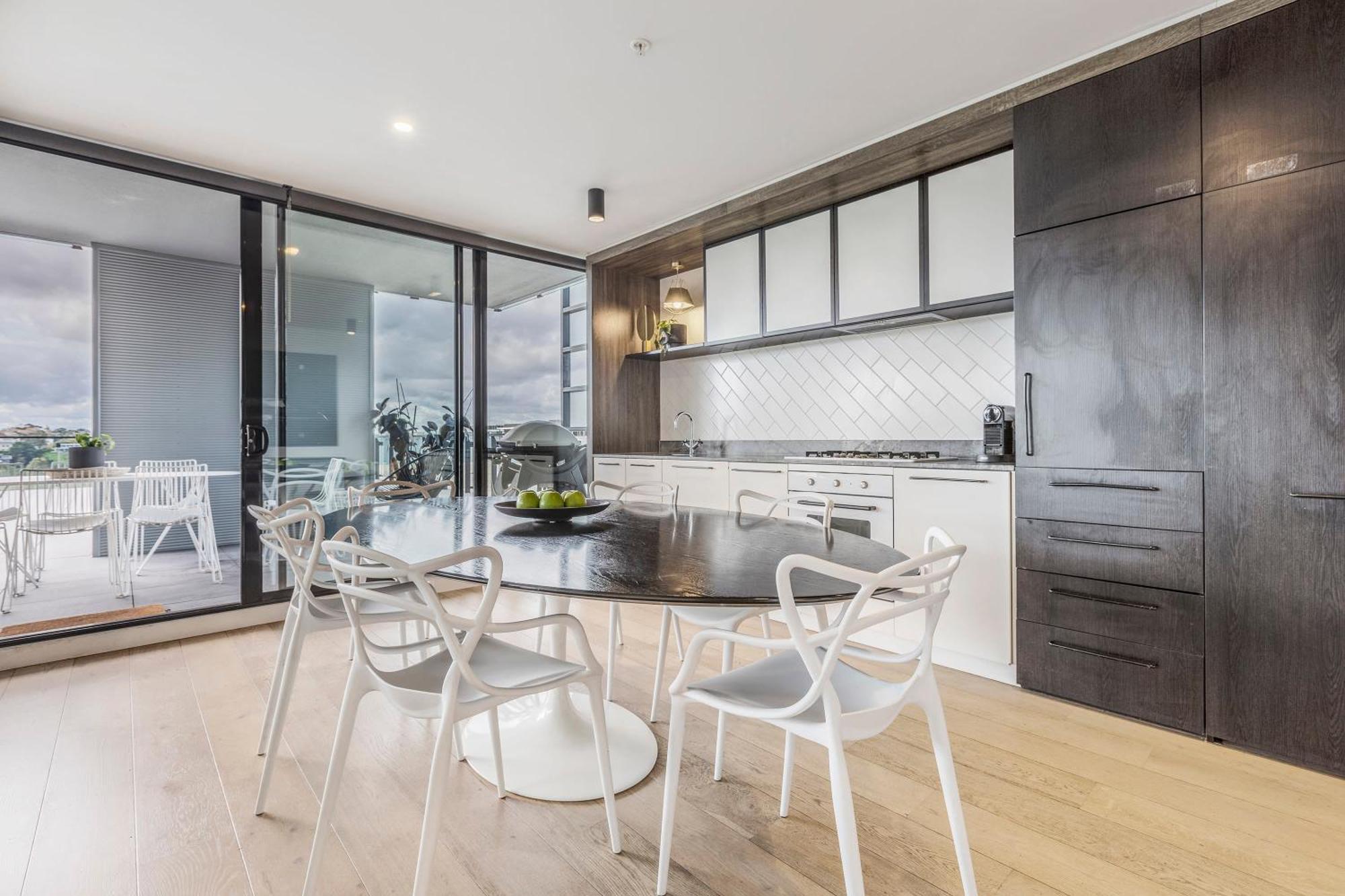 Vaquay Embassy In Abbotsford Holiday home Melbourne