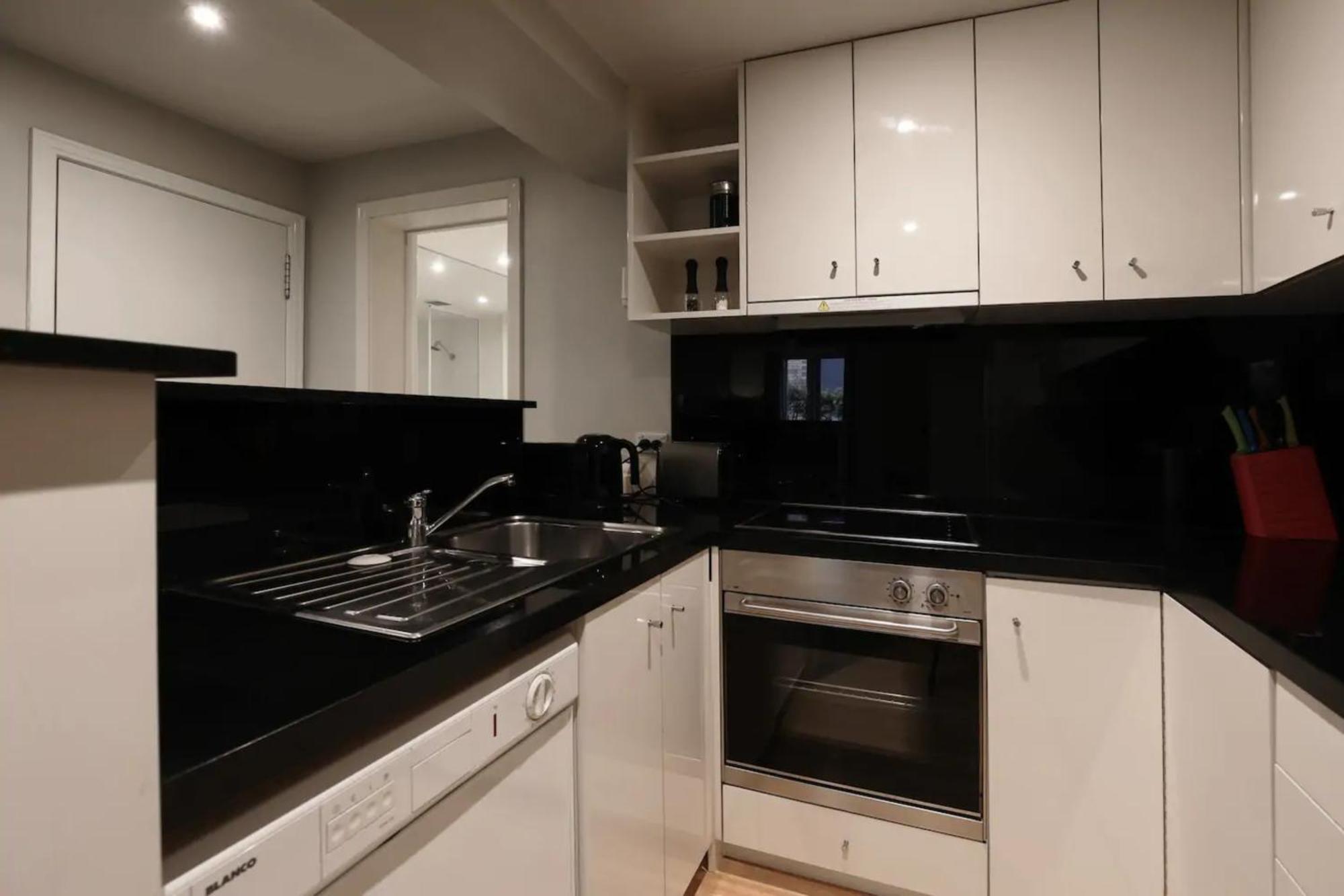 Apartment Cozy 1 Bedroom With Pool And Gym Melbourne