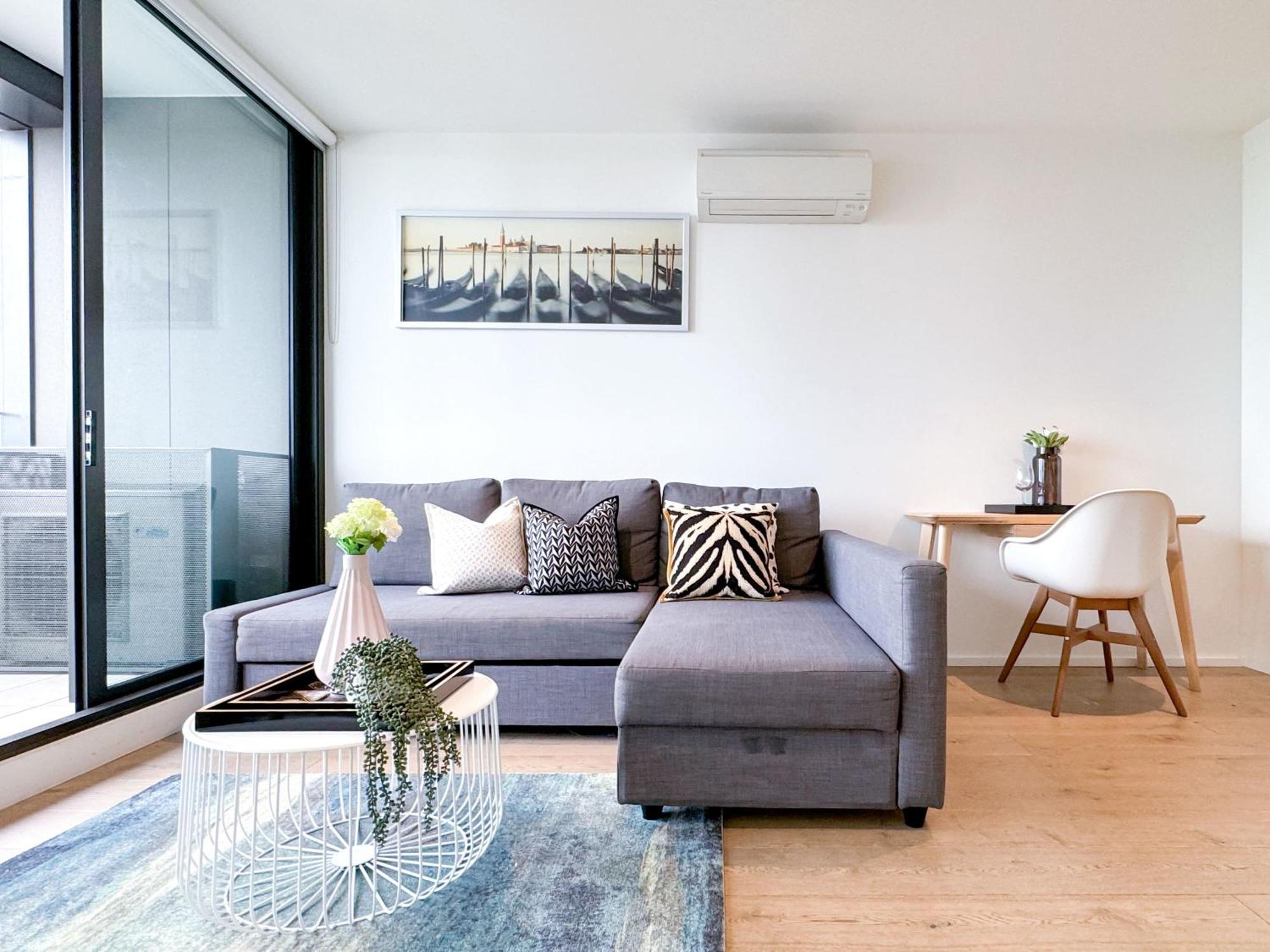 Apartment Brilliant Victoria Harbour Waterfront *