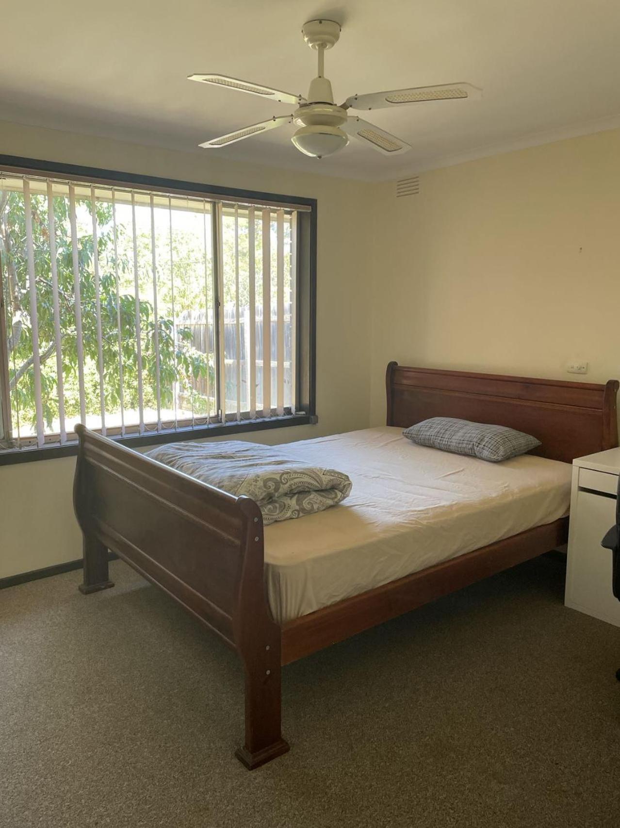 Guest house A 别墅大床间毗邻公园和公交车站