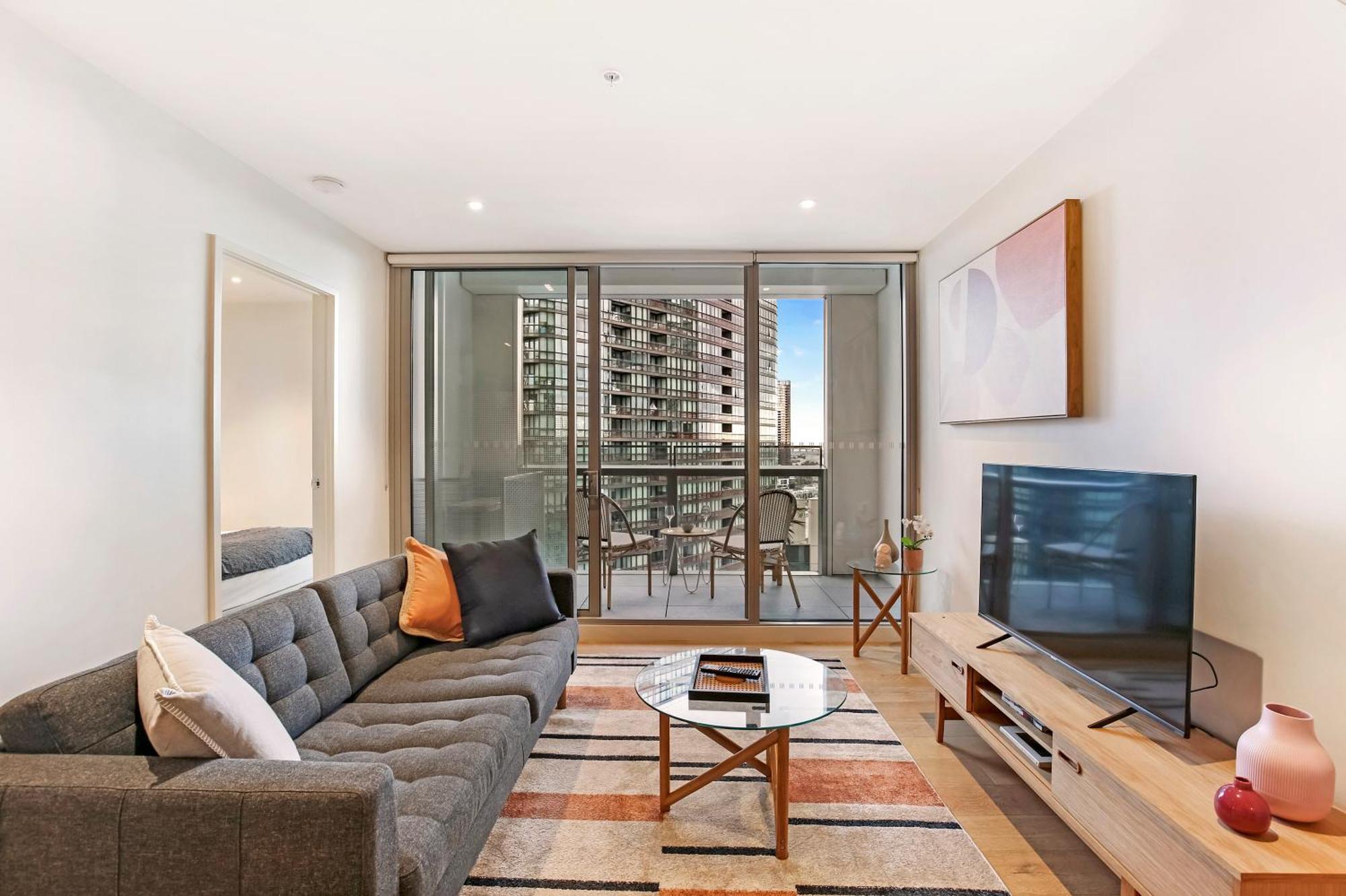 Astra Docklands * Melbourne