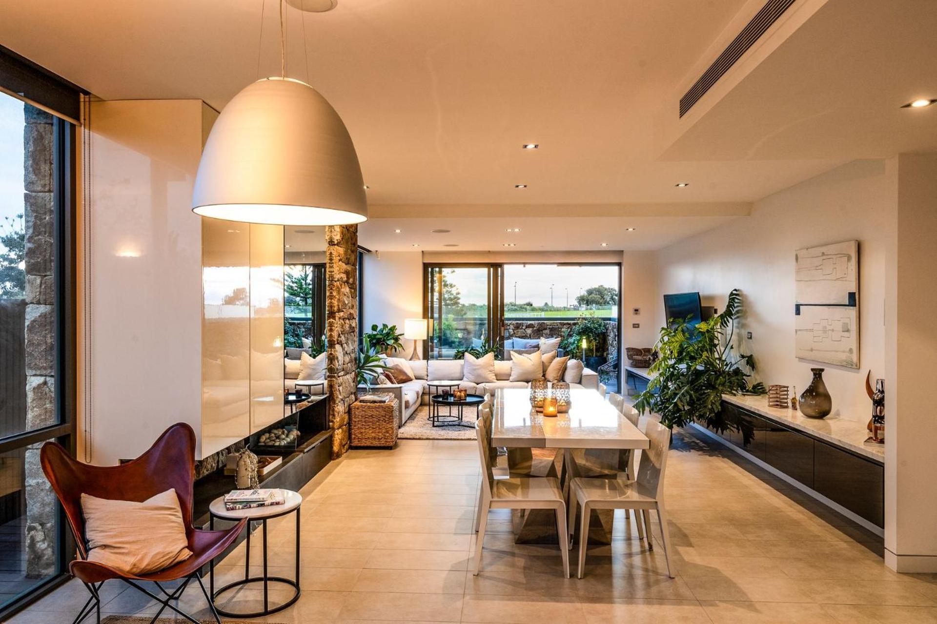 Sunset Boulevard Apartment Melbourne