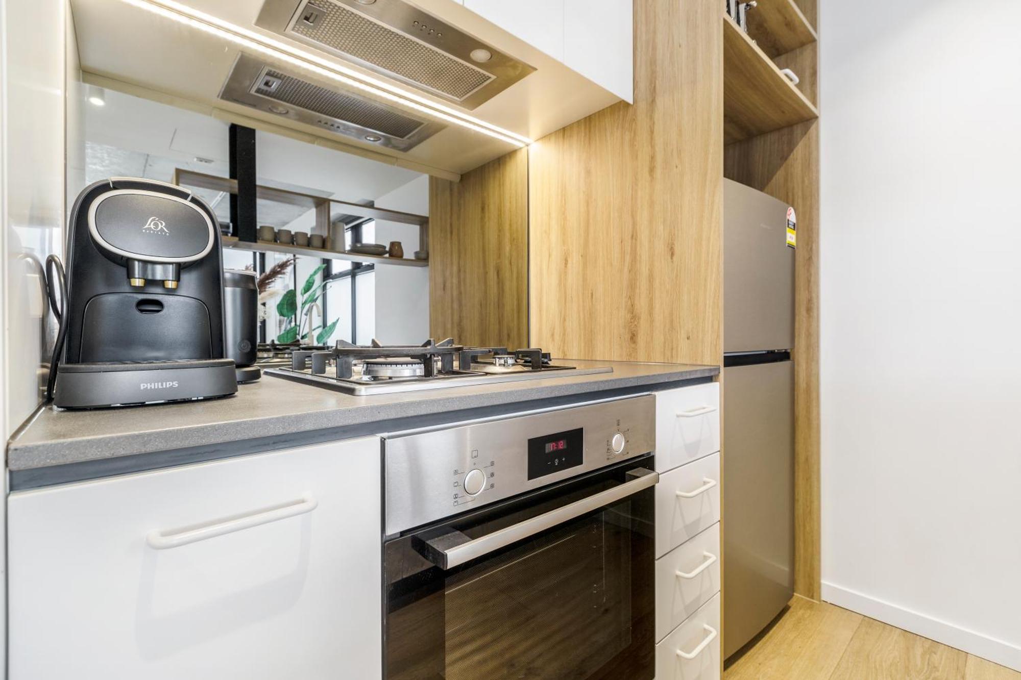 Apartment Suave In Trendy Prahransteps To Greville St *