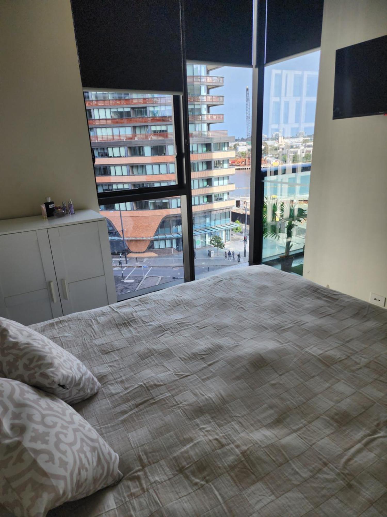 One Bedroom In Docklands Melbourne