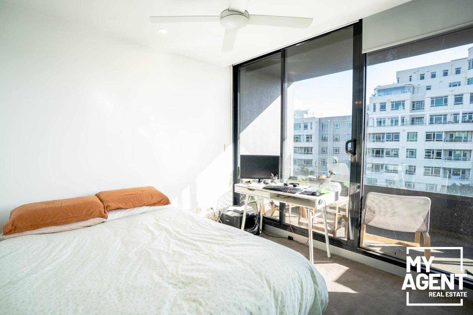 Wonderful Port 2 Bedroom - Sleeps 4 Apartment *