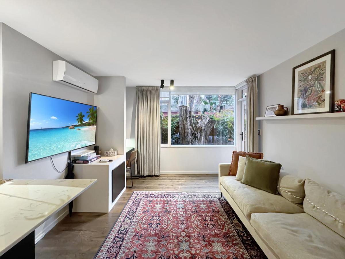 Apartment Garden Oasis In The Heart Of Fitzroy