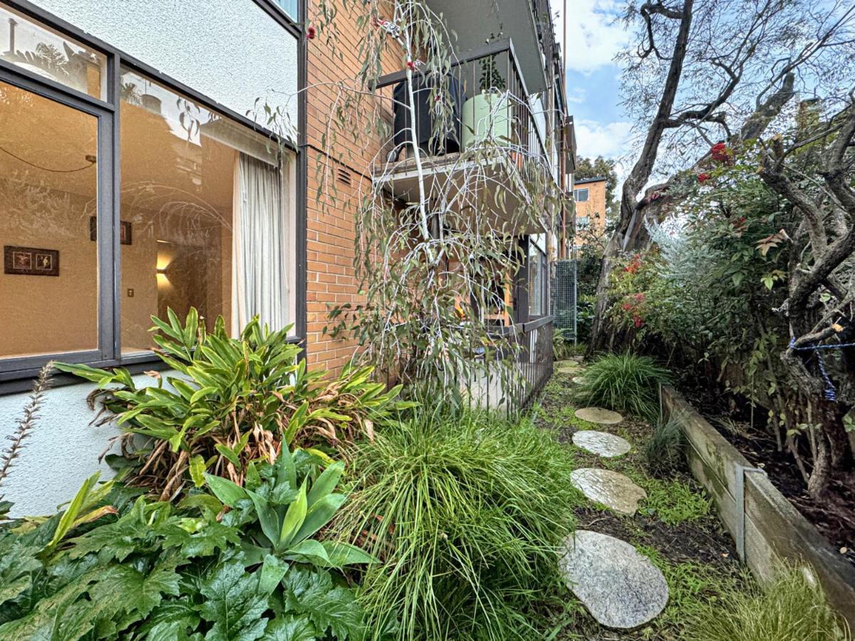 Garden Oasis In The Heart Of Fitzroy * Melbourne