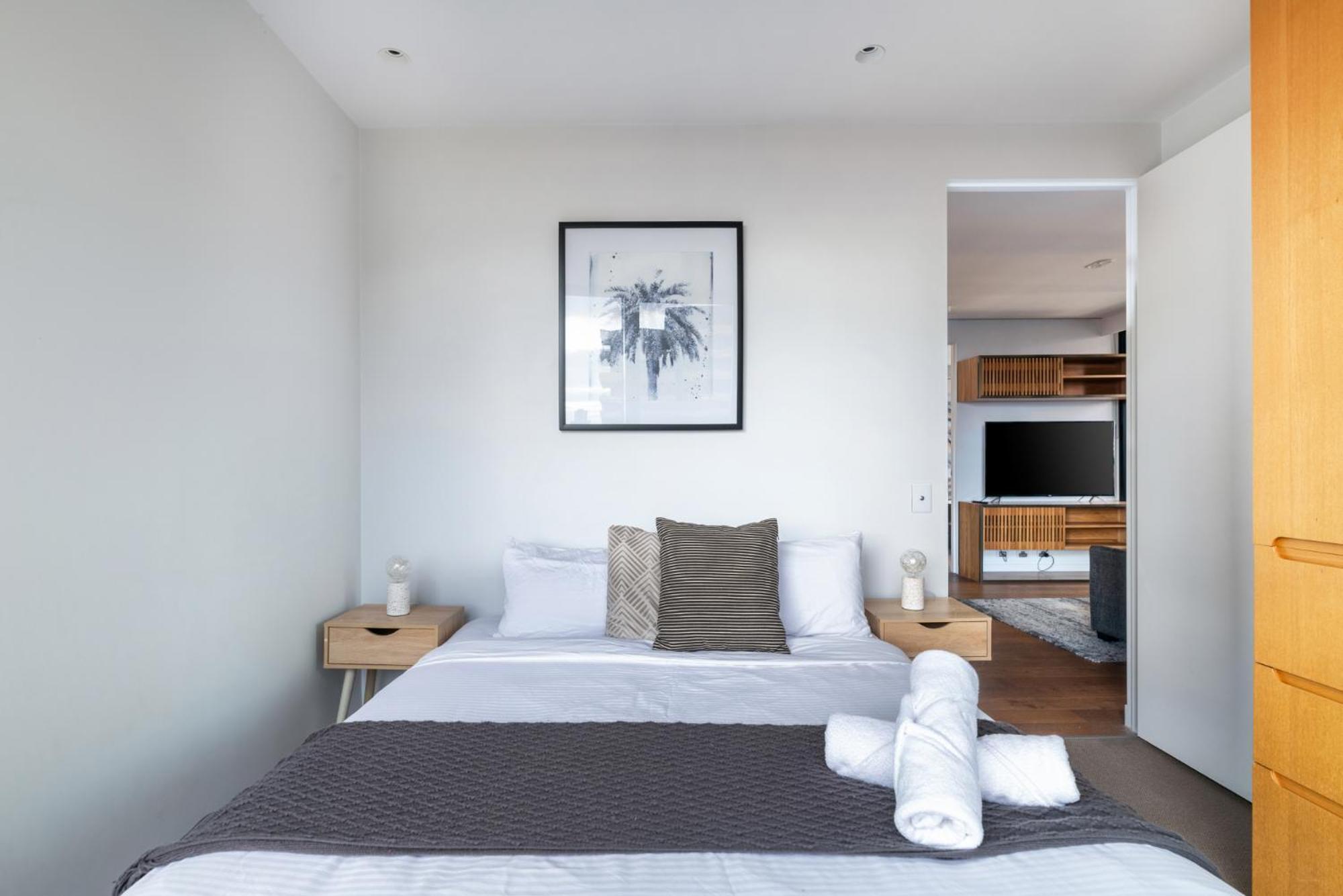 Apartment Mega Style Light House