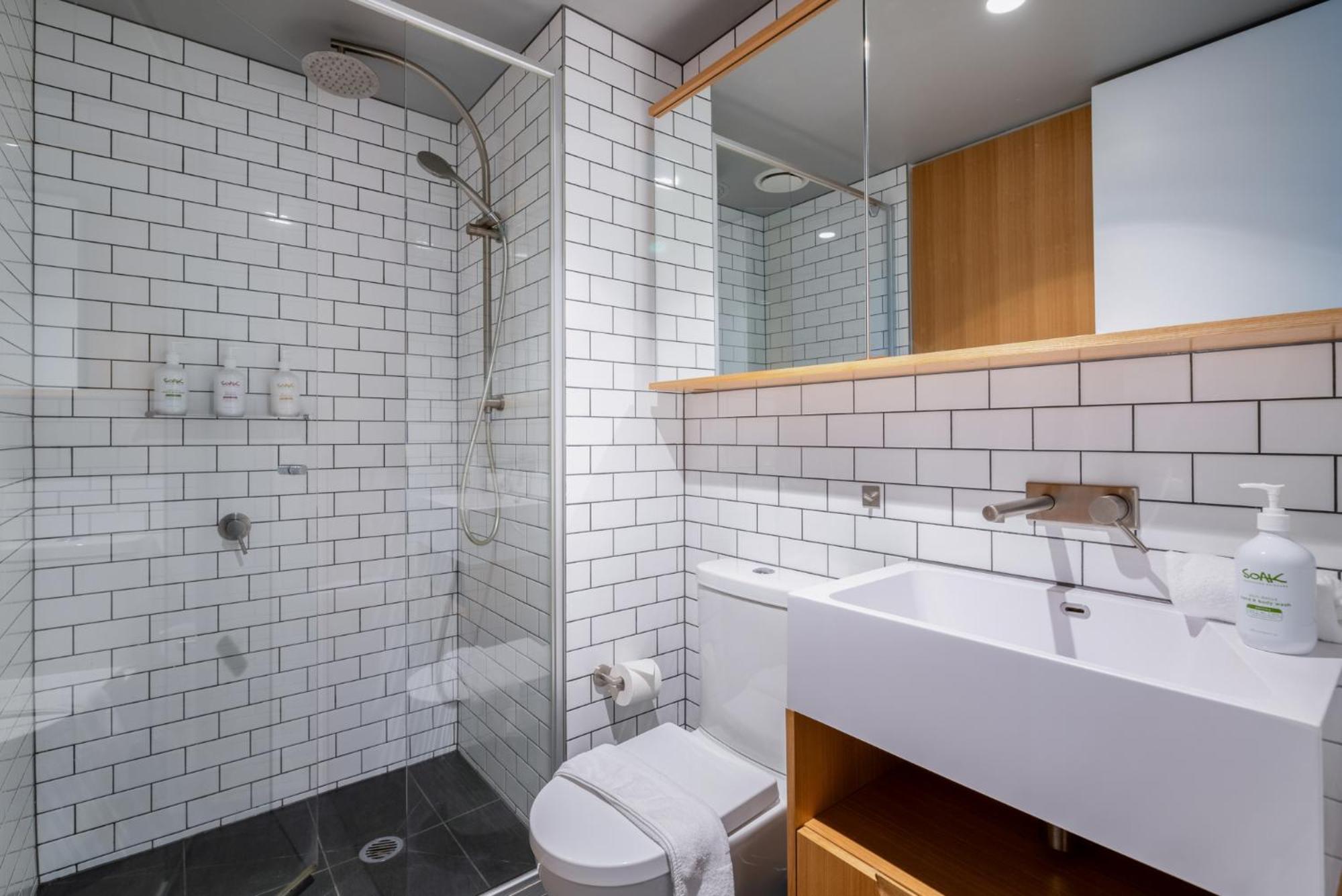 Mega Style Light House Apartment Melbourne