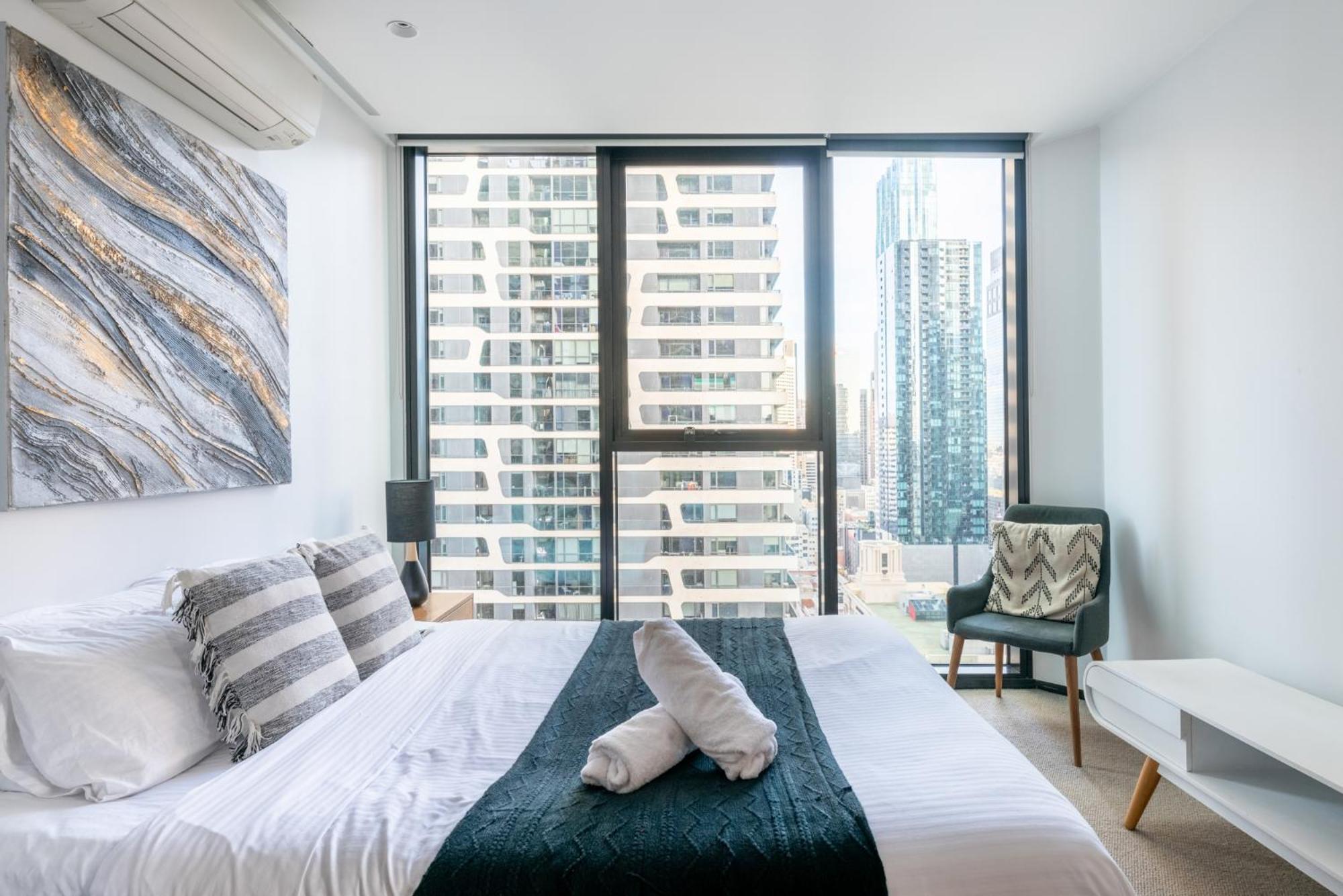 Apartment Mega Style Light House