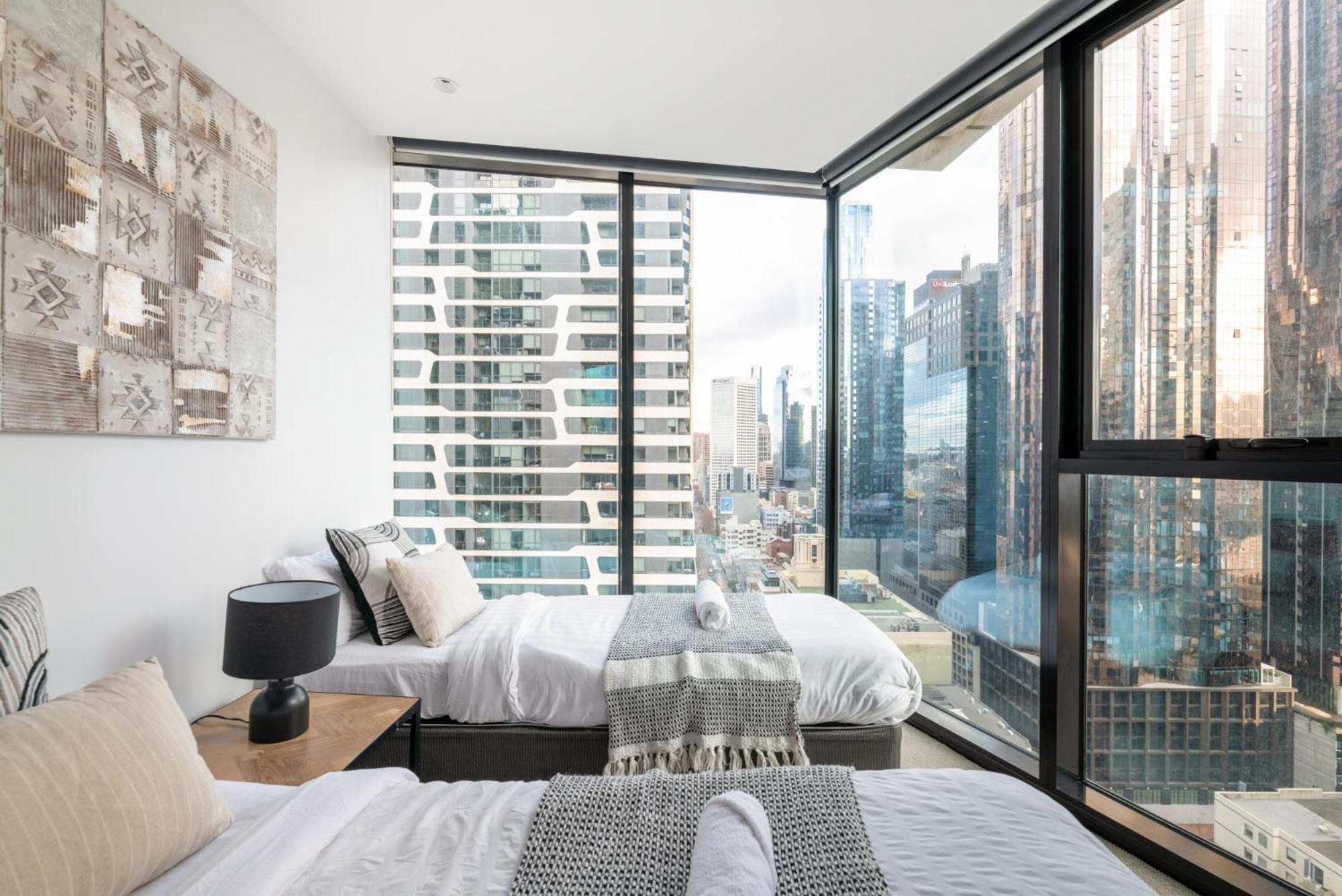 Apartment Mega Style Light House