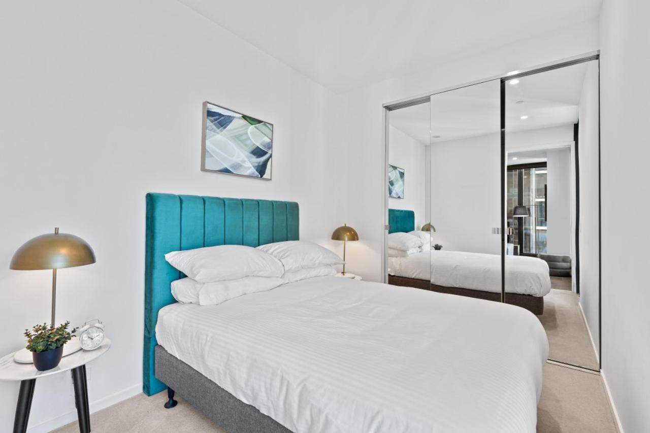 Level 35 Australia 108 Luxury Building - Sleeps 4 Apartment *