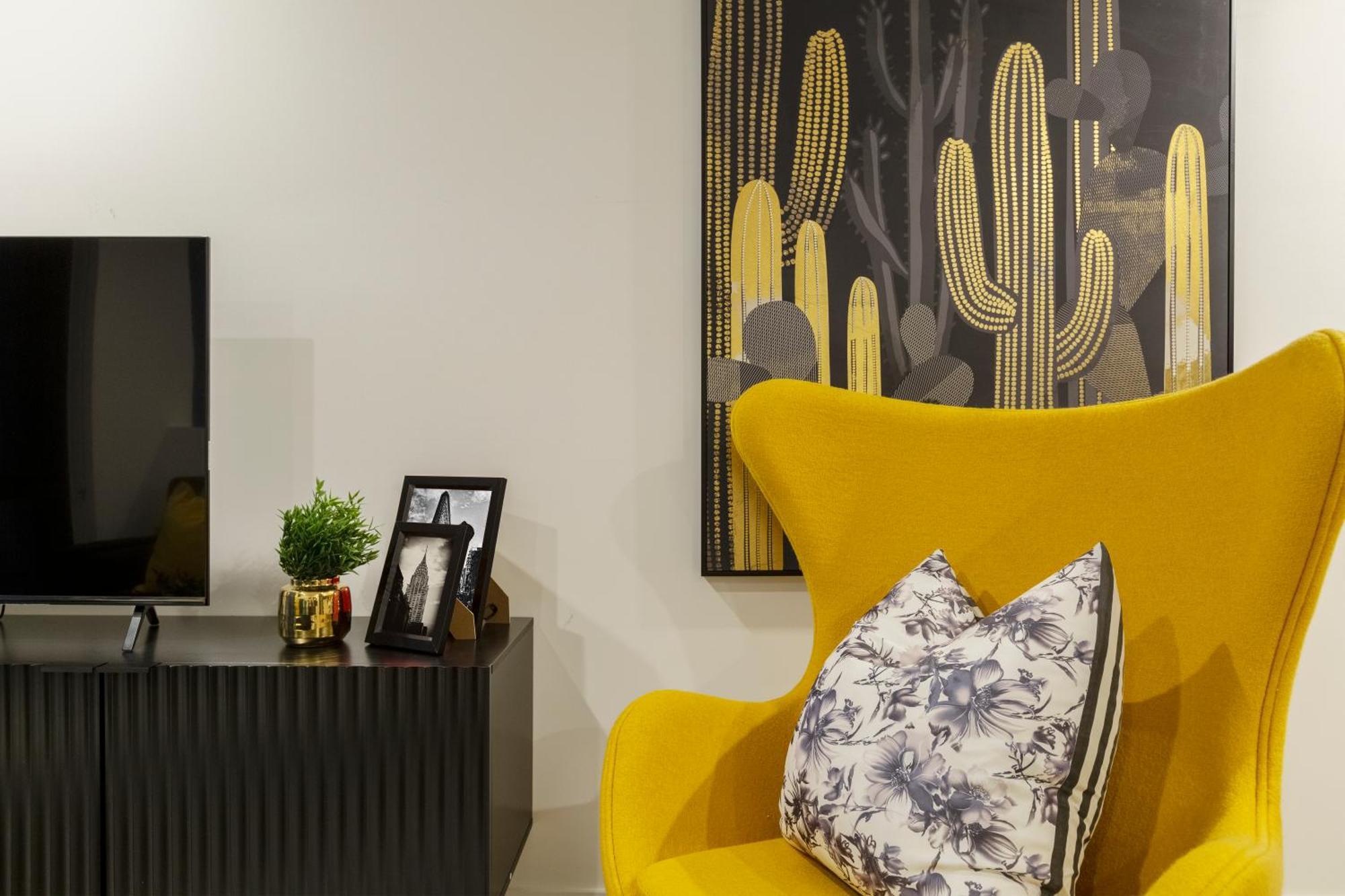 Apartment Trendy 2-level Condohuge Terrace Free Parking *