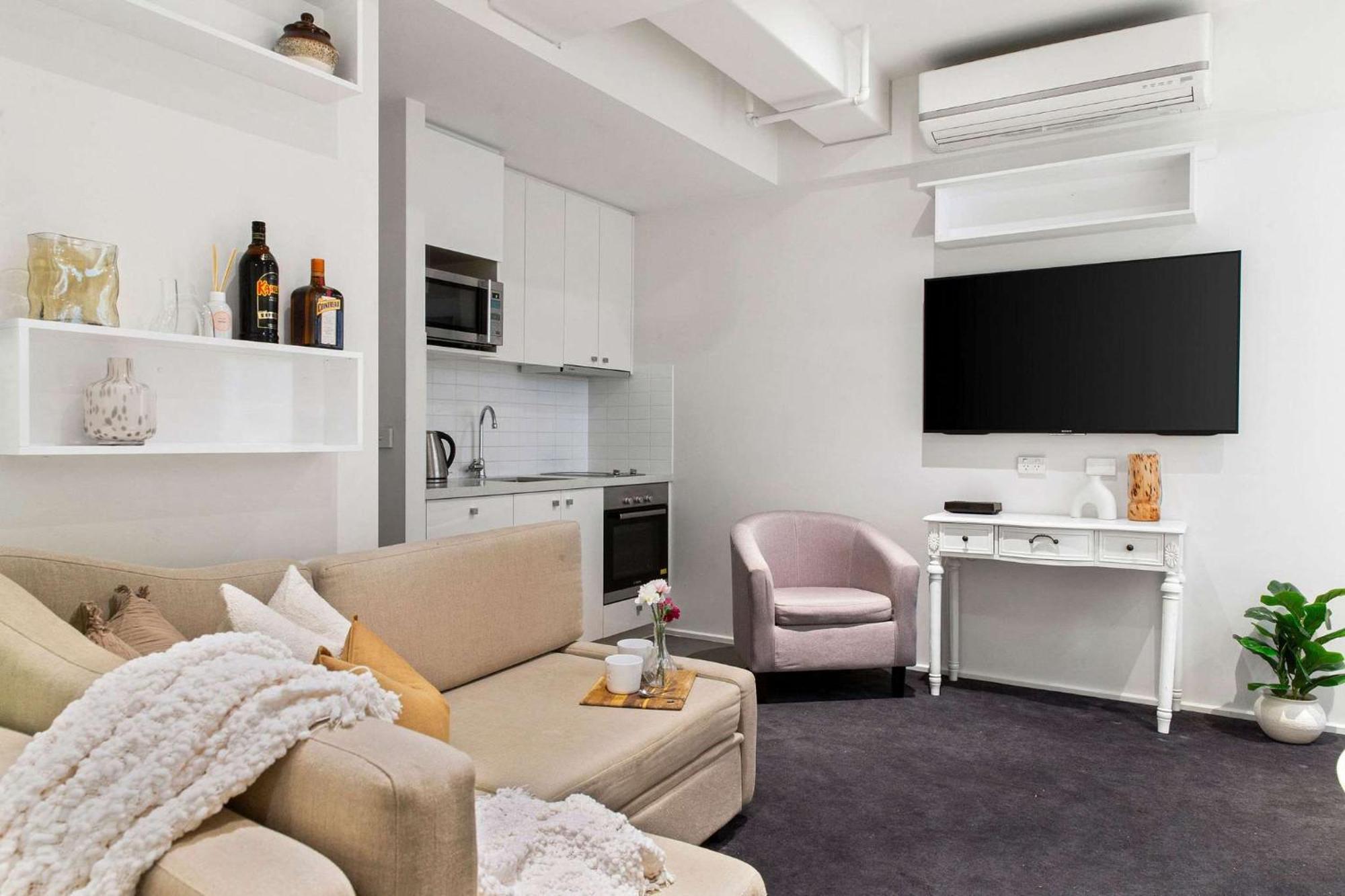 A Cozy Cbd Near