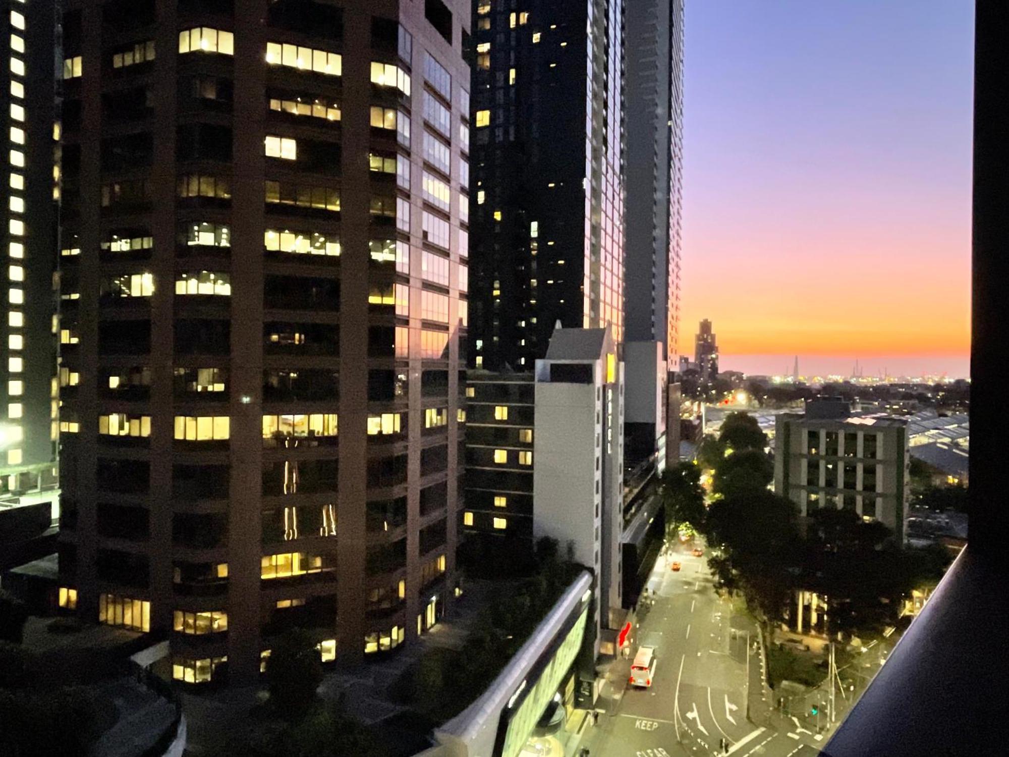 Apartment Mega Style Swanston Melbourne