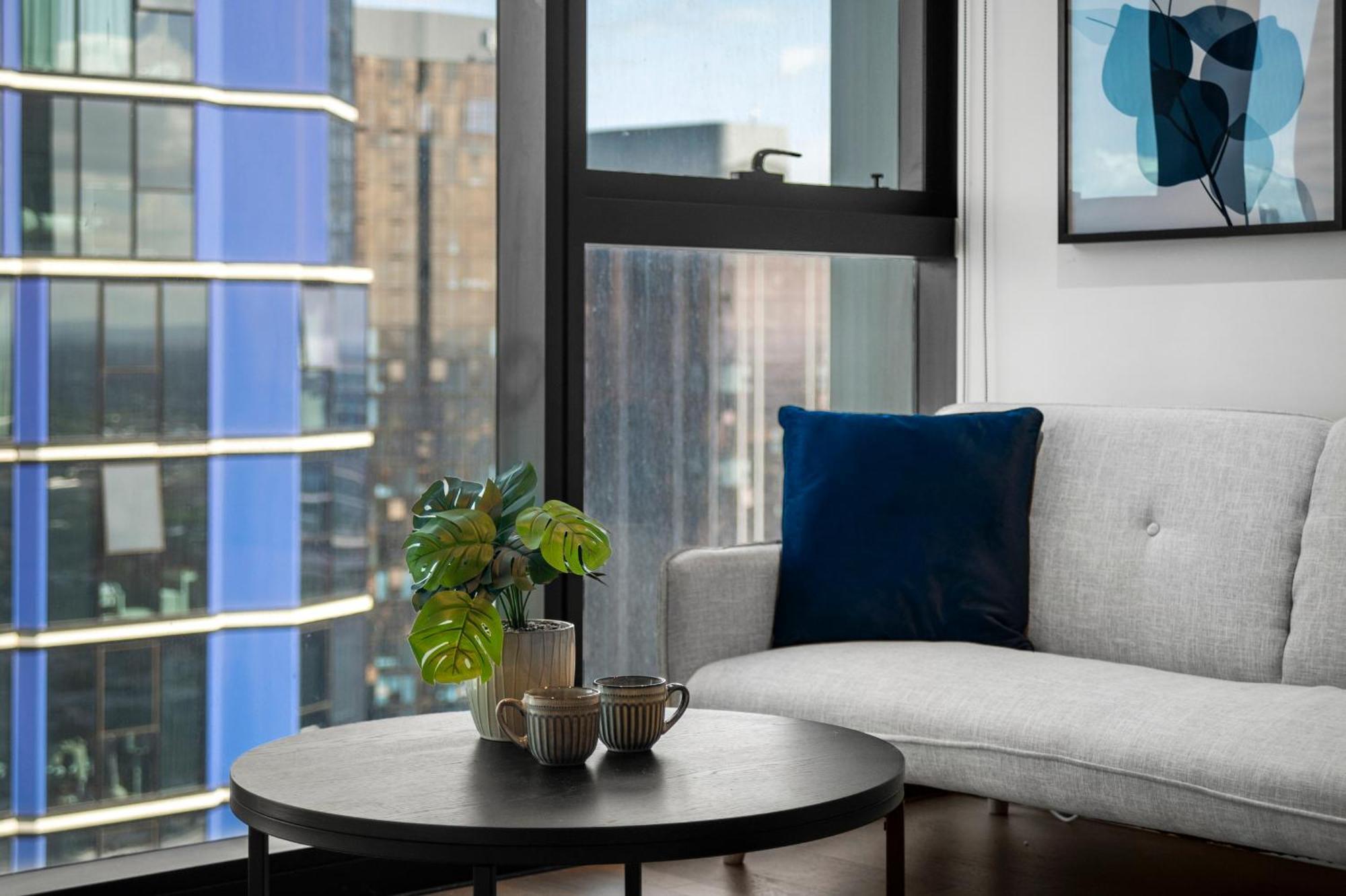 Stunning 2br In Melb Cbd With Pool And Gym * Melbourne