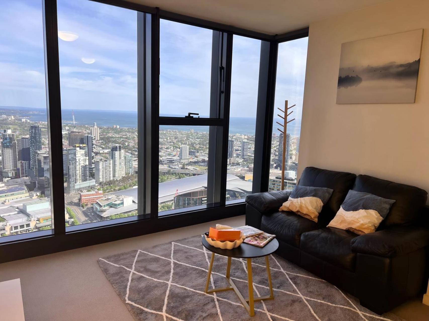 Melbourne's Premium On Collins Apartment *