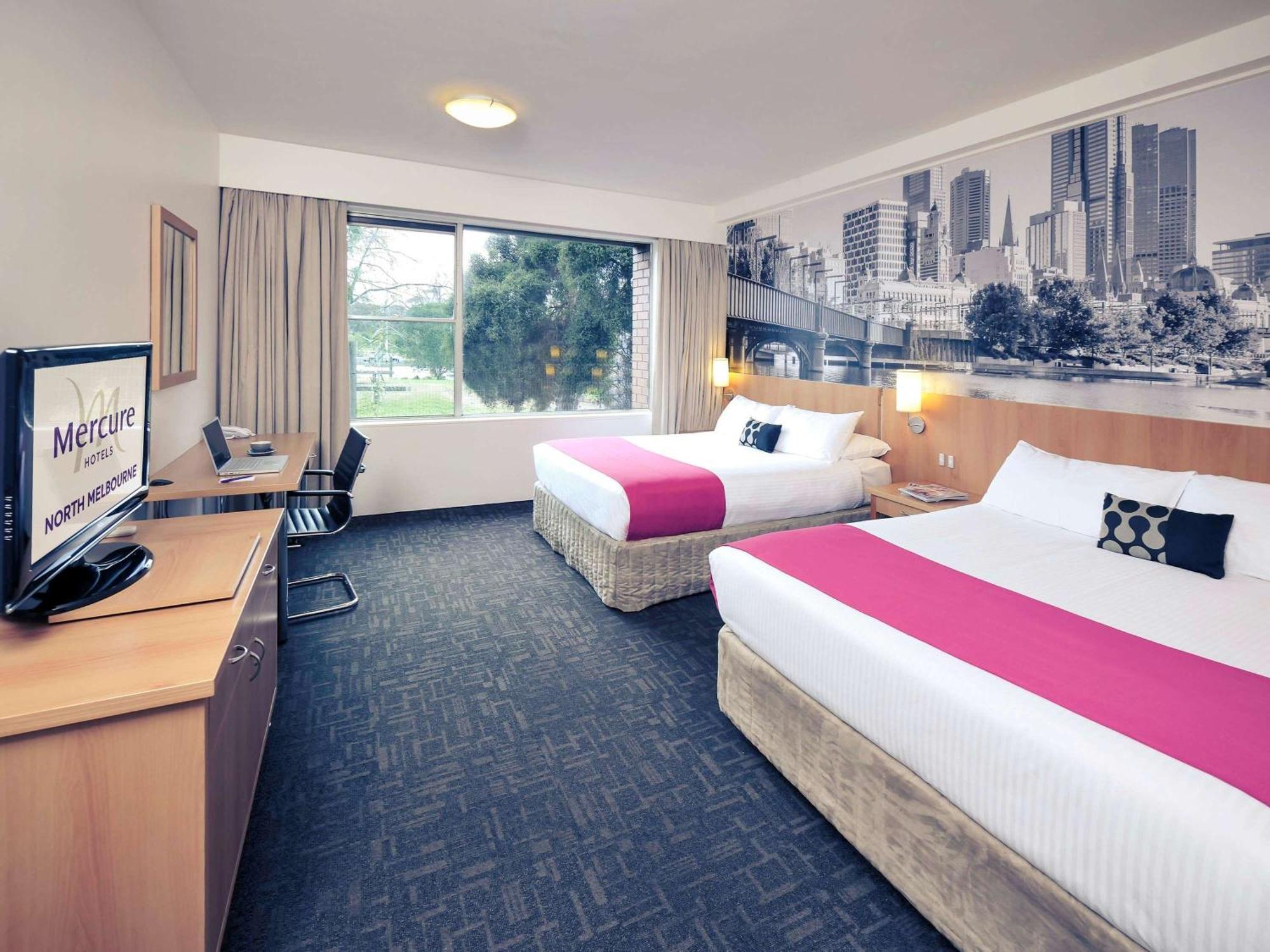 Mercure North 4*