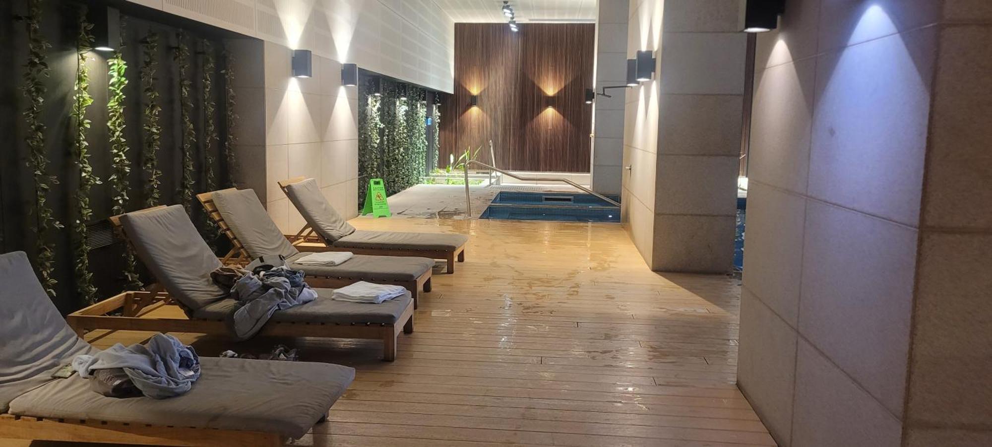 Apartment L3908 Cozy Oasis Pool N Sauna