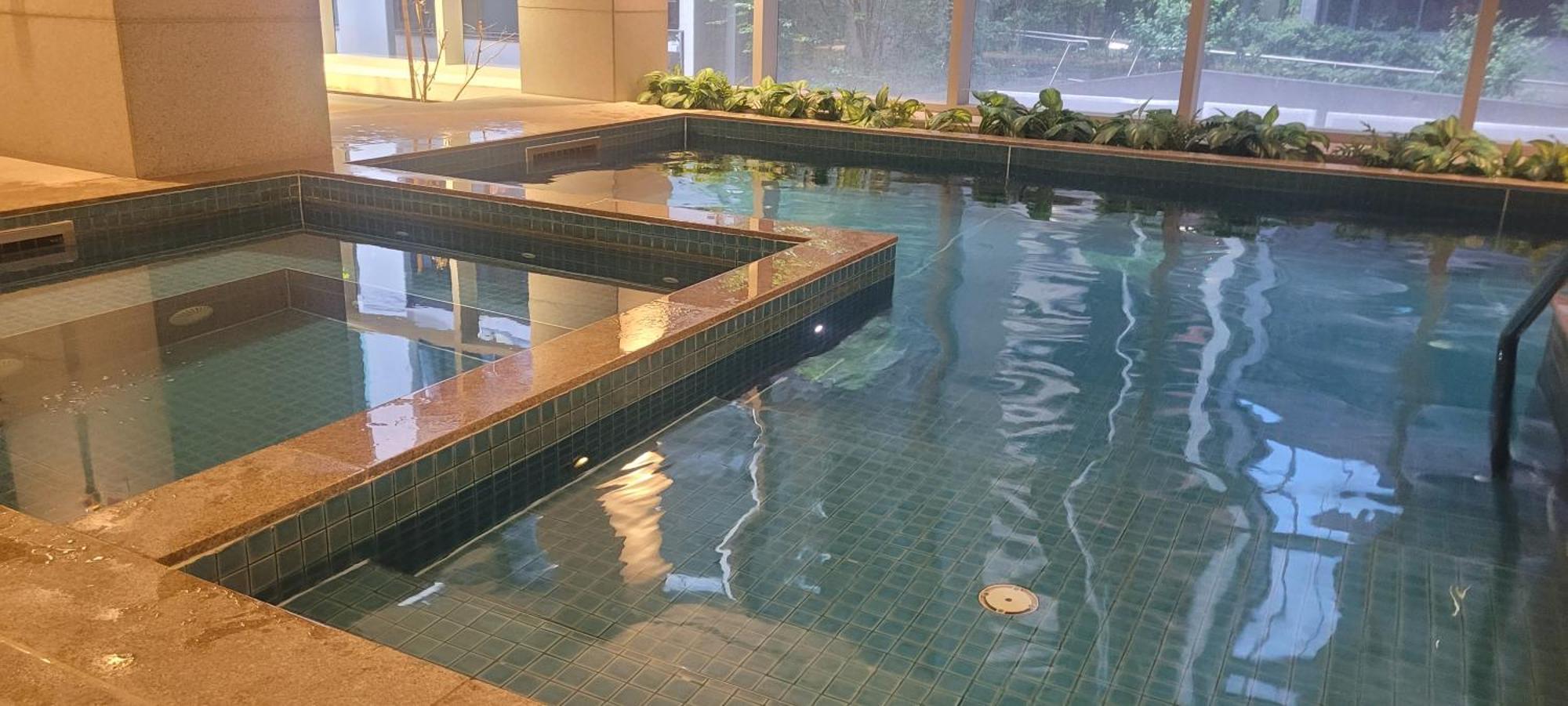 L3908 Cozy Oasis Pool N Sauna Melbourne