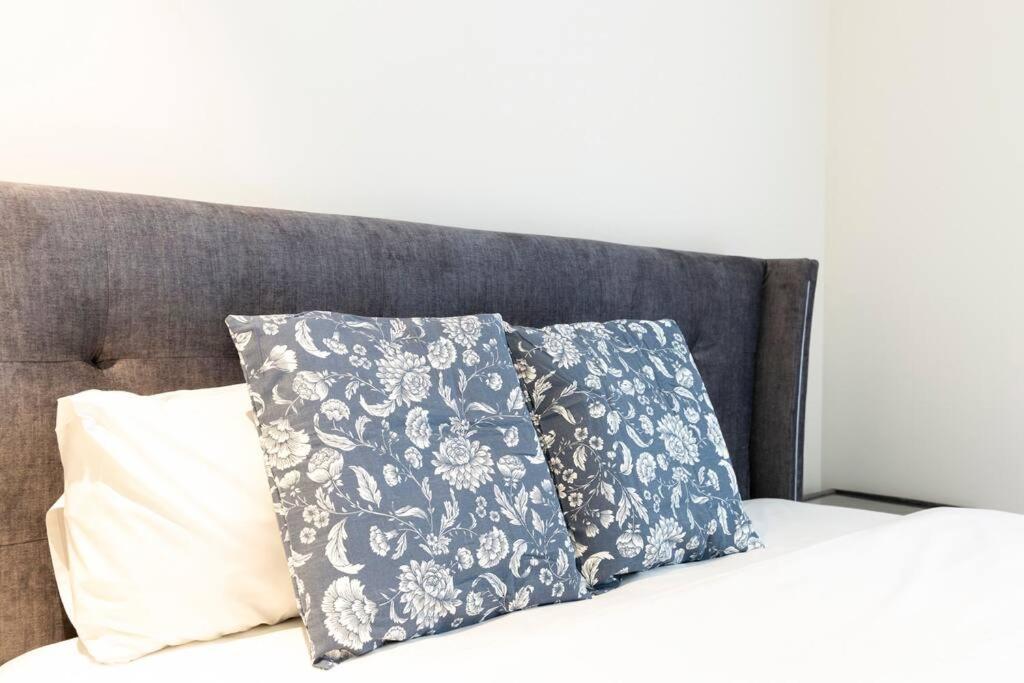 Southbank 3 Bedroom Free Parking Melbourne