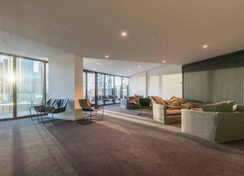 The Southbank Apartment