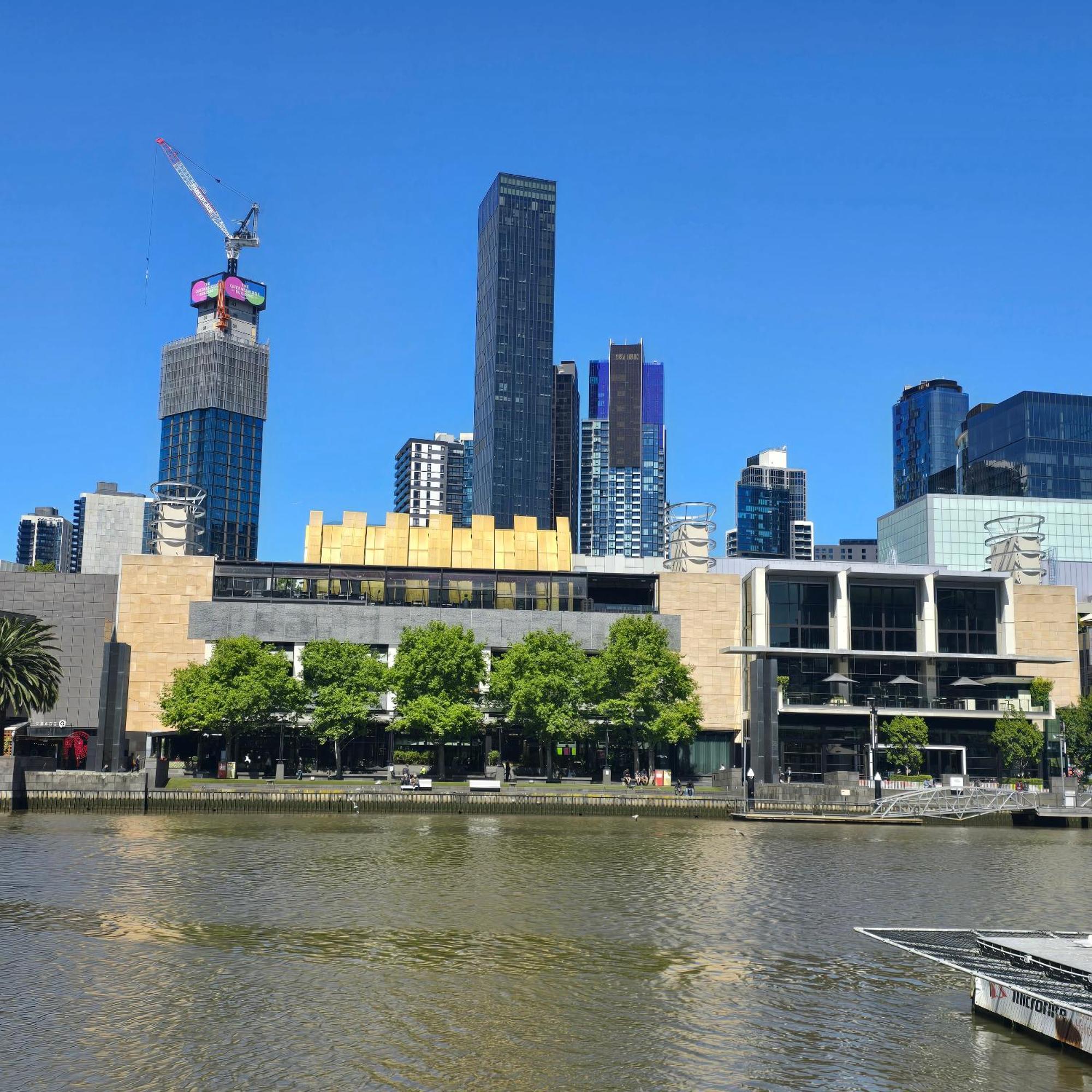 Pristine On Flinders Apartment