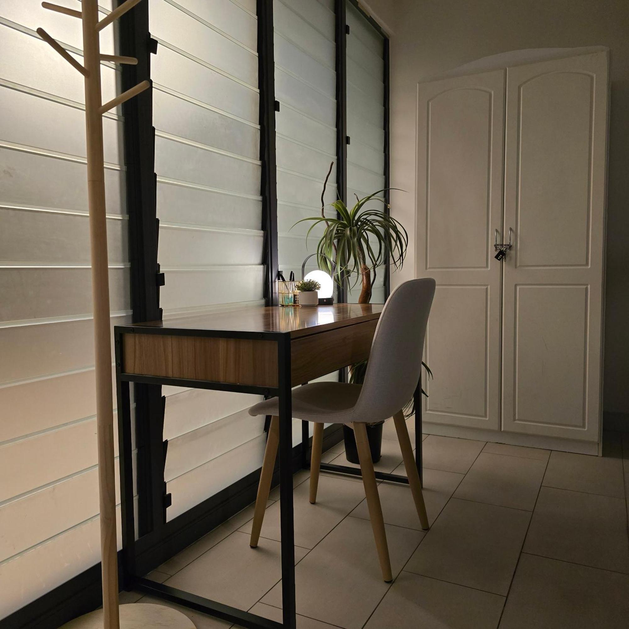 Pristine On Flinders Apartment