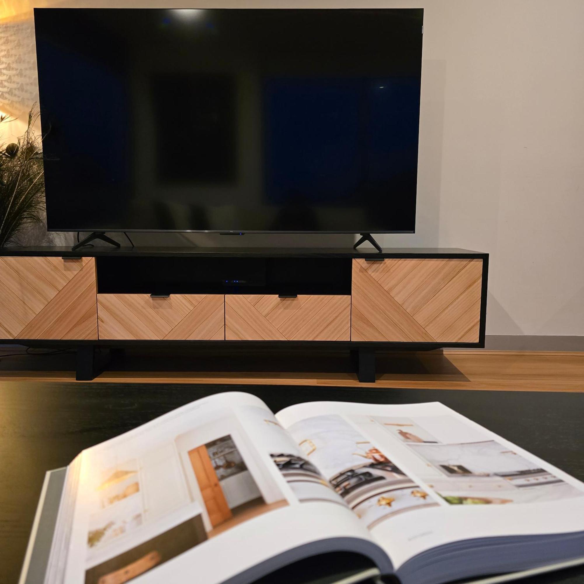 Pristine On Flinders Apartment